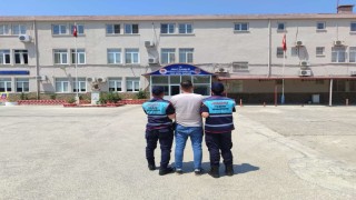 Üç ayrı suçtan aranan şahıs Nazillide yakalandı
