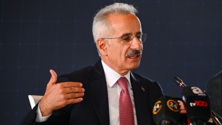 Ulaştırma Bakanı Uraloğlu: Orta Koridor ve Kalkınma Yolu ile 200 Bin Kişiye Yeni İstihdam