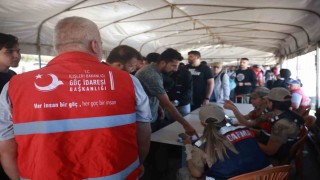 Ülkesine dönüş yapan Suriyelilerin buruk heyecanı