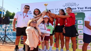 Uluslararası Tenis 14 Yaş Avrupa Yaz Kupasının finali Gaziantepte gerçekleşti