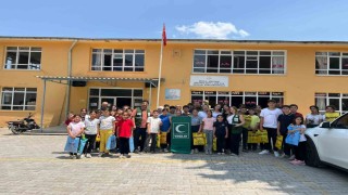 Üniversite öğrencilerinden köy okuluna anlamlı destek