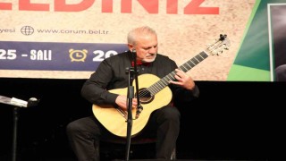 Ünlü gitaristlerden müzik ziyafeti