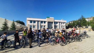 Uyuşturucu ile mücadele temalı bisiklet turu