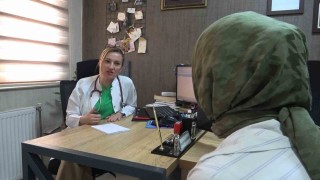 Uzm. Dr. Arslan: İleri derece böbrek yetmezliği olan hastalarda suyun fazla tüketilmesi faydadan çok, zarar getiriyor