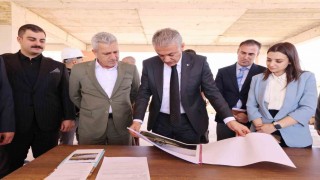 Vali Akkoyun, Mardin Çocuk Evleri Sitesi inşaatında incelemelerde bulundu