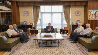 Vali Musa Işın, şehit ailelerini makamında ağırladı