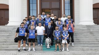 Vali Musa Işından Kütahya Belediyespor Basketbol Takımına tebrik