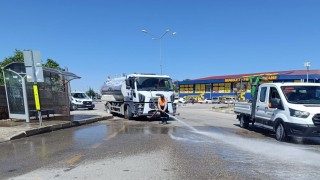 Van Büyükşehir Belediyesinden bayram temizliği çalışması