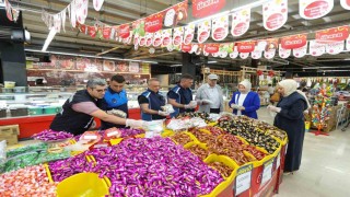 Vanda bayram öncesi denetim mesaisi devam ediyor