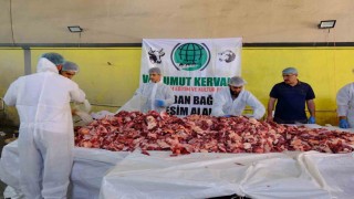 Vanda geleneksel toplu kurban kesimi