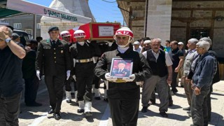 Vefat eden Kıbrıs gazisi toprağa verildi