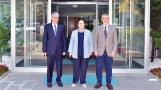 Yanık’tan Spor Toto’ya Ziyaret: Gençler İçin Yeni Projeler Gündemde