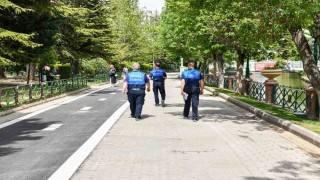 Yerlere sigara izmariti, çöp atan 62 vatandaşa 183 bin 86 lira para cezası uygulandı