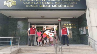 Yetim çocuklara bayramda giyim desteği