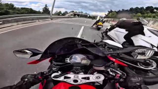 Yol değil, tuzak: 3 motorcunun yaralandığı kazanın yeni görüntüleri ortaya çıktı