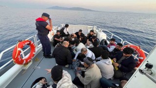 Yunanistan düzensiz göçmenleri lastik bota bindirerek ölüme itti