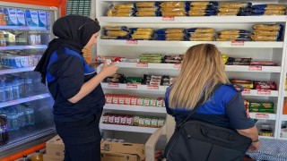 Zabıta ekipleri bakkal, büfe ve tekel bayilerinde denetimlerini sürdürüyor