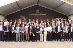 Zeydan Karalar: Belediyelere Siyasi Ayrım Yapmıyoruz