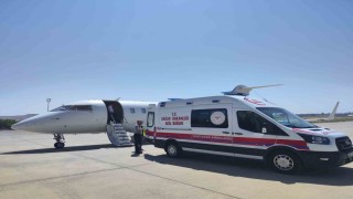 1 aylık bebek görme kaybı yaşamaması için ambulans uçakla hastaneye sevk edildi