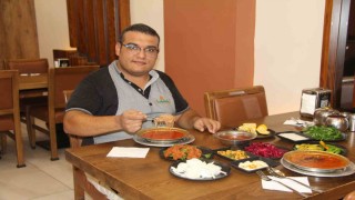 12 saat piştikten sonra sofraya gelen lezzet: Beyran