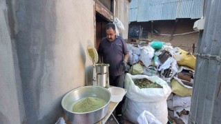 120 çeşit bitkinin karışımıyla elde edilen baharat; Zetrin