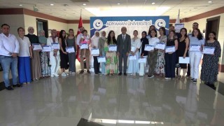 14 ülkeden gelen uluslararası öğrenciler Türkçe yaz okulunda ağırlandı