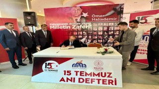 15 Temmuz Temalı Sergi ve Anı Defteri ilgi gördü