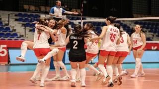 16 Yaş Altı Milli Voleybol Kız Takımı finalde