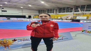 44 kiloda şampiyon oldu