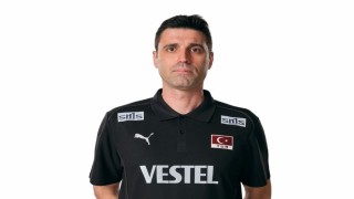 A Milli Erkek Voleybol Takımında başantrenör Umut Çakır ile yollar ayrıldı