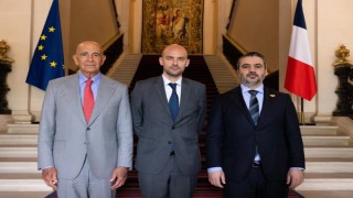 ABDnin Suriye Özel Temsilcisi Barrack, Fransa ve Suriye dışişleri bakanları ile görüştü