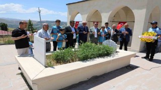 Abdulvehhap Gazi ve Beyböyrek dualarla anıldı