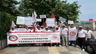 ADÜdeki adaletsizliğin giderilmesi için Ankarada eyleme katıldılar