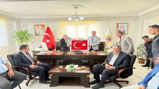 Ağrı Valisi Mustafa Koç, Patnos ilçesinde bir dizi ziyaret ve incelemelerde bulundu.