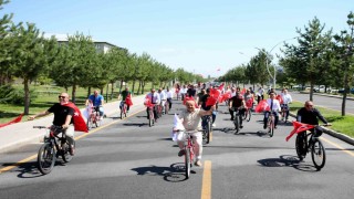 Ağrıda 15 Temmuz anısına bisiklet turu düzenlendi