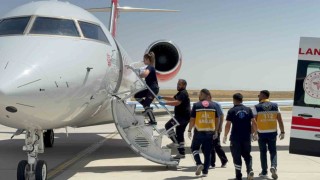 Ağrıda prematüre doğan bebek, uçak ambulansla sevk edildi