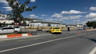 Ağrı’da Trafik Kazası: 2 Kişi Hayatını Kaybetti