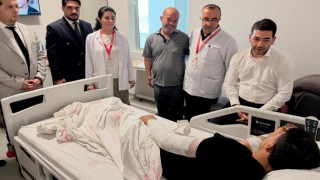 AK Parti Osmaniye Teşkilatından Yaralı Askerlere Anlamlı Ziyaret