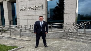 AK Parti Vezirköprü İlçe Başkanı Ali Faik Çamurcu görevinden istifa etti
