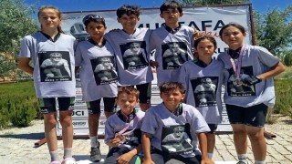 Akhisarlı pedallar Türkiye Şampiyonasında madalyaları kaptı