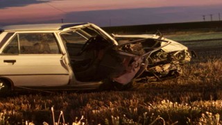 Aksarayda düğün konvoyunda kaza: 2 yaralı