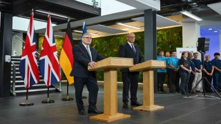 Almanya Başbakanı Merz: (Türkiyeye ihracat) Eurofighter Typhoon ihracat lisansını mümkün kılacak iyi bir karara doğru ilerliyoruz