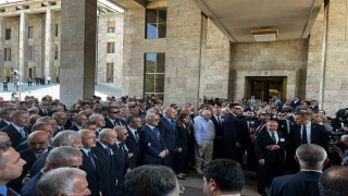 Altan Öymen için TBMMde cenaze töreni düzenlendi