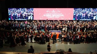 Altınbaş Üniversitesi 2024-2025 Akademik Yılı Mezuniyet Töreni düzenlendi