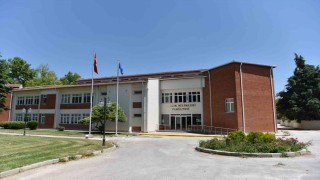 Anadolu Üniversitesi Sağlık Bilimleri Fakültesi alanında uzman personelleri başarıyla yetiştiriyor