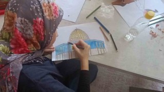 Anamurda Yaz Kuran Kursu öğrencilerinden Gazzeye çizimli destek