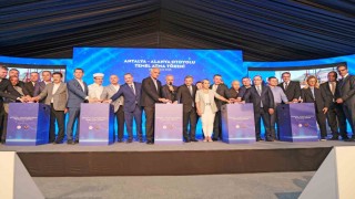 Antalya-Alanya arası 36 dakikaya iniyor