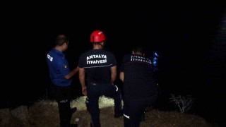 Antalyada Şelaleden denize birisi düştü ihbarı ekipleri alarma geçirdi
