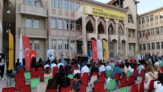 Atatürk Lisesi mezunları ikinci kez bir araya geldi