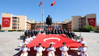 Atatürkün Erzincana gelişinin 106ncı yıl dönümü törenle kutlandı